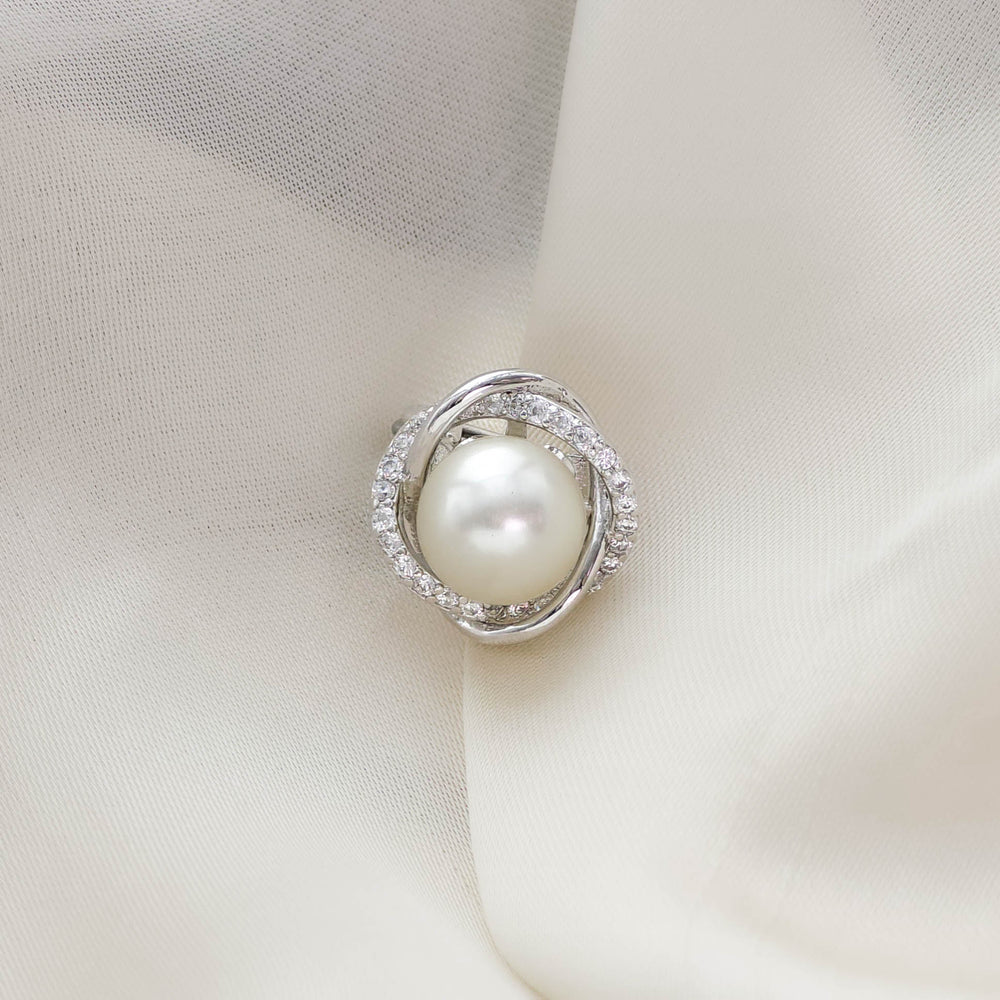 Rose Pearl Brooch